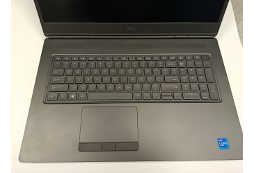 Dell Precision 7760 - SLEVA